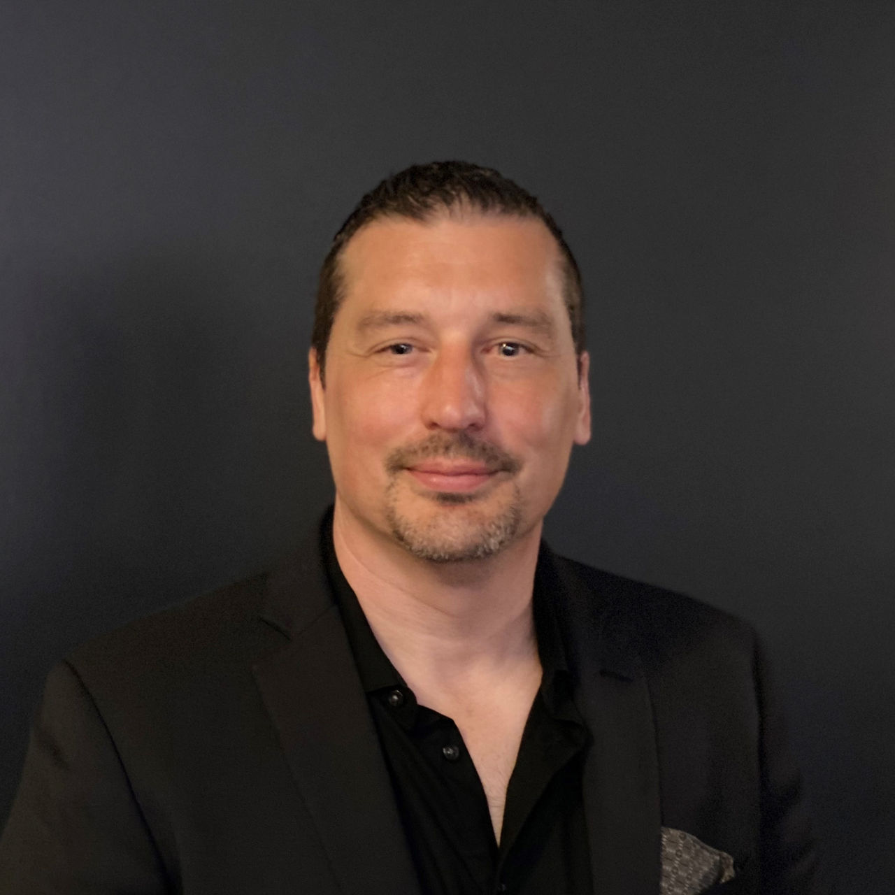 Profile Image of Peter Paulozza